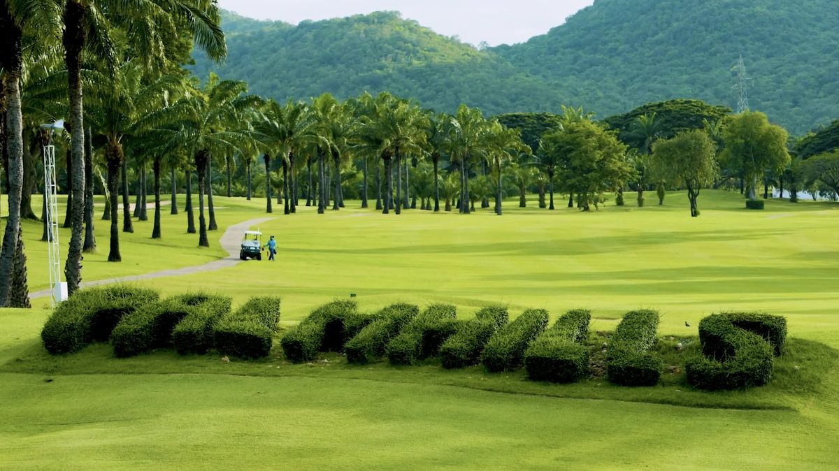 Palm Hills Golf Club & Residence