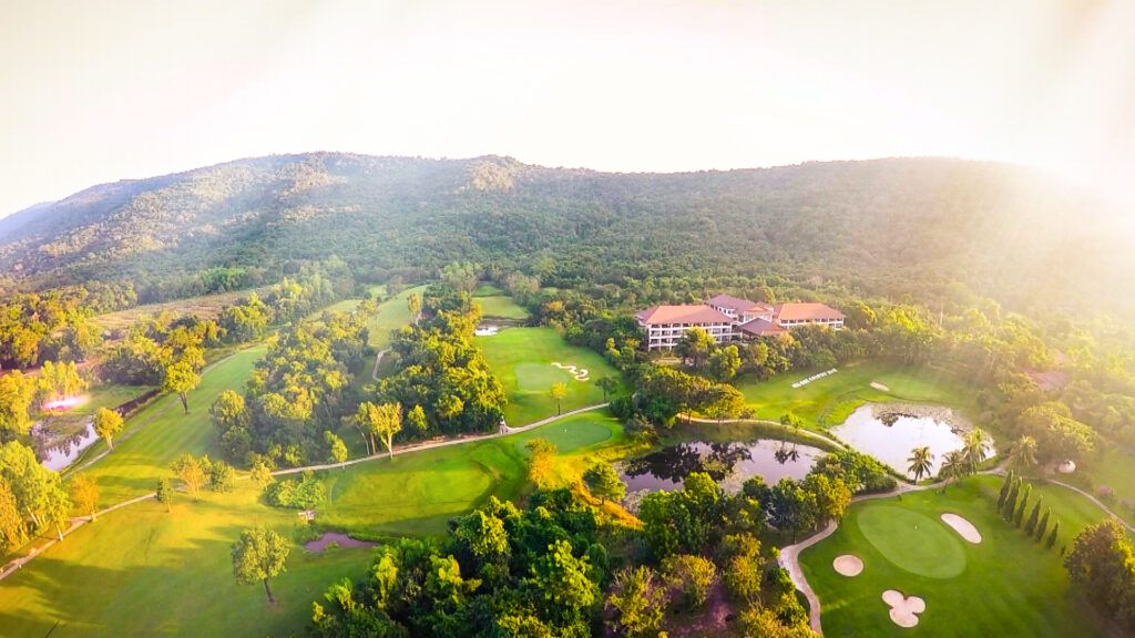 Hillside Country Home Golf & Resort